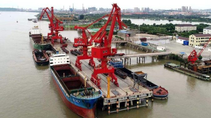 图们概述露天料场港口封闭问题的实行方法